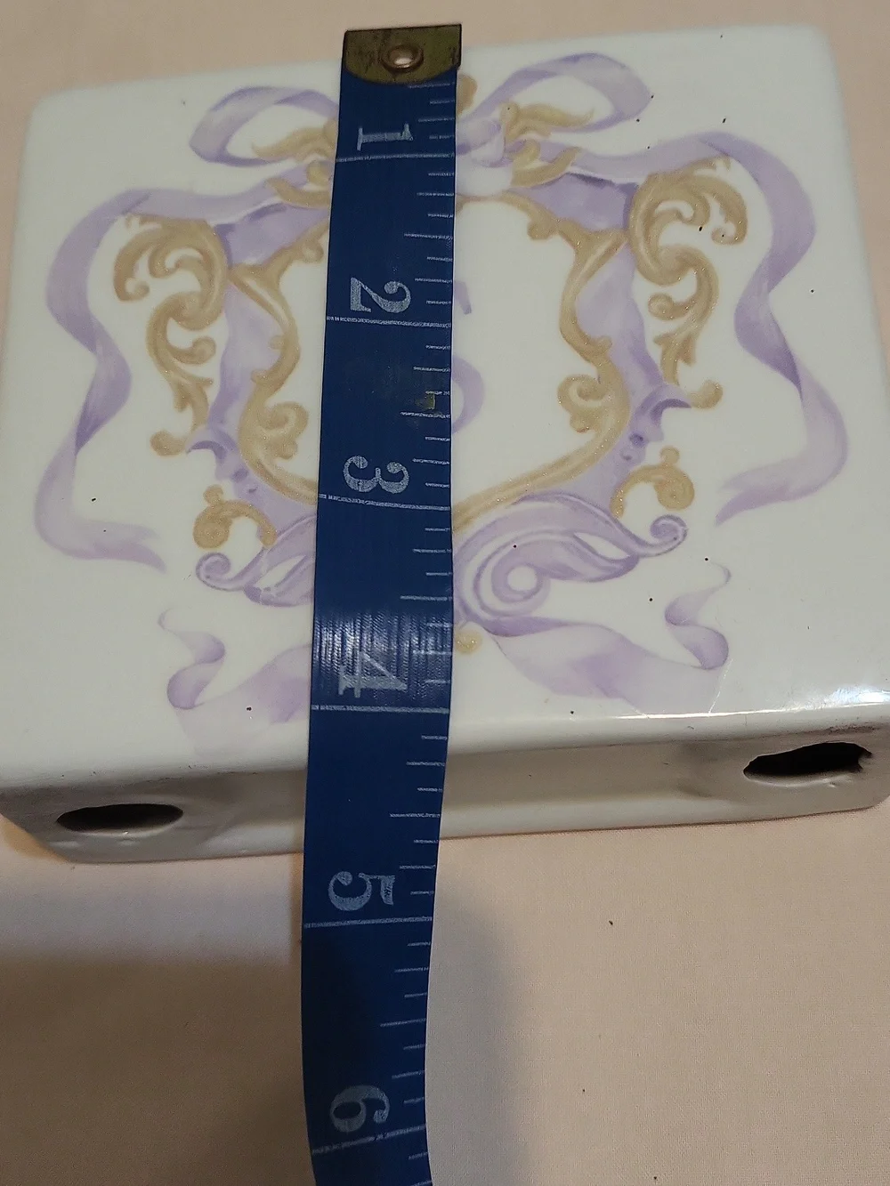 'S' Monogram Decor - Picture 3 of 6